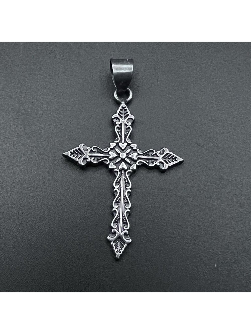 Vintage Sterling Silver Cross Pendant Ornate Victorian Gothic Style 1.5" 2.6g